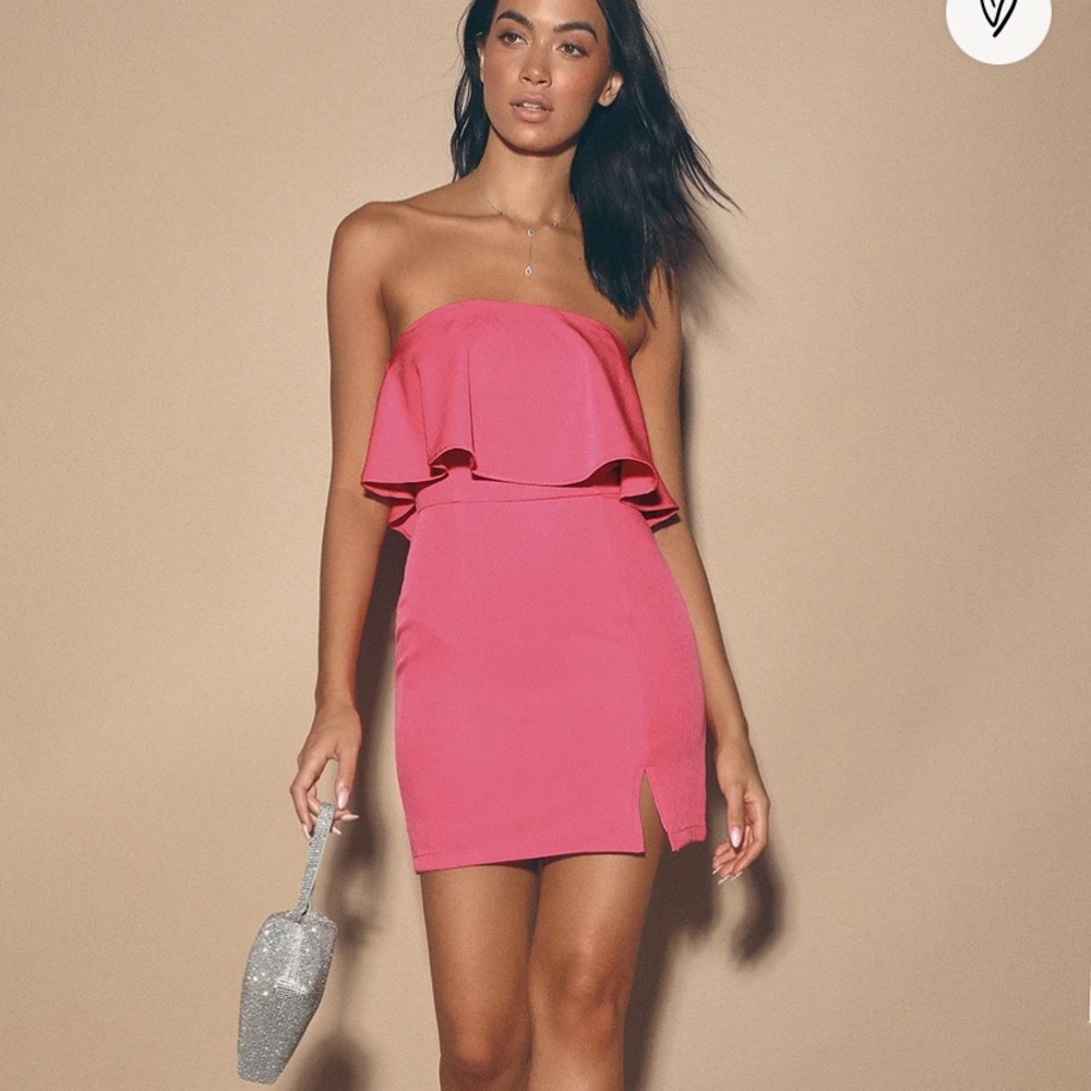 Kiani Bright Pink Strapless Bodycon Dress